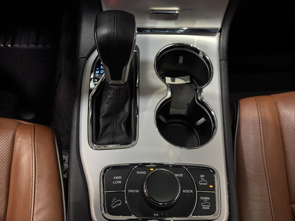 2020 Jeep Grand Cherokee Summit