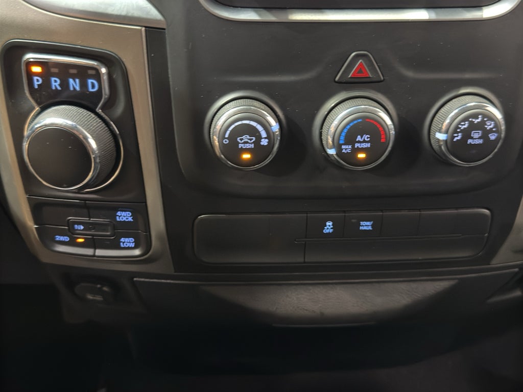 2018 RAM 1500 SLT