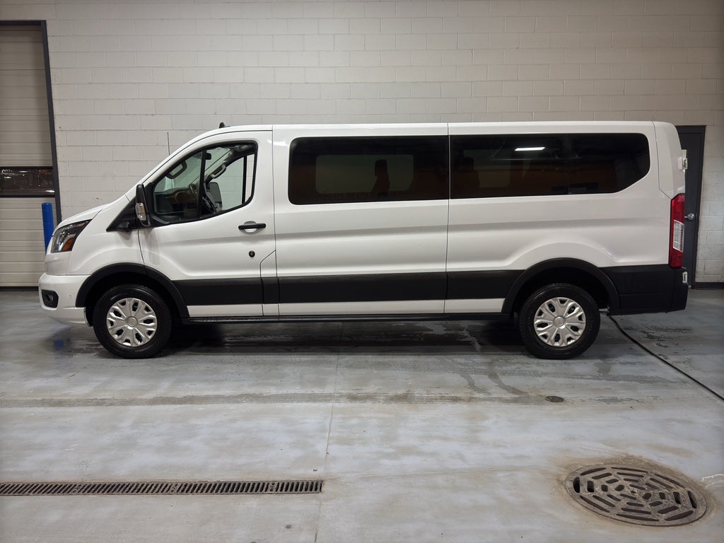 2023 Ford Transit Passenger Wagon XL