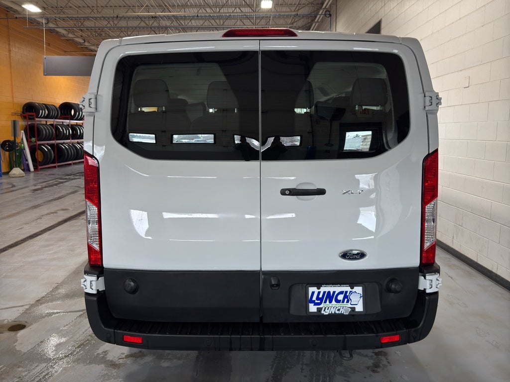 2024 Ford Transit Passenger Wagon XL