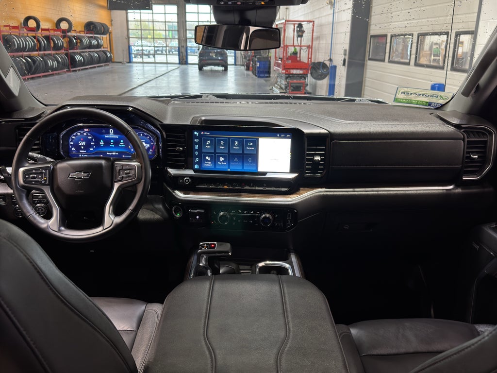 2025 Chevrolet Silverado 1500 RST