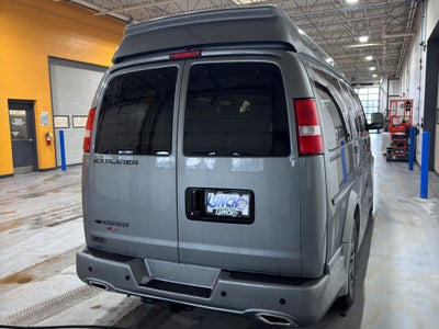 2025 Chevrolet Express Cargo 2500 WT