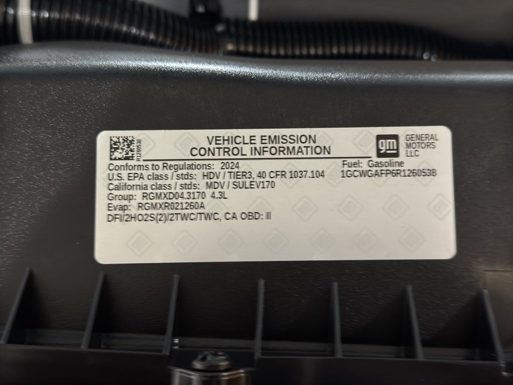 2024 Chevrolet Express Cargo 2500 WT