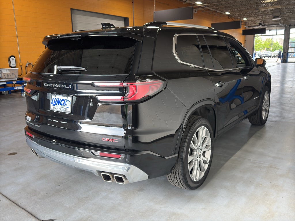 2025 GMC Acadia Denali