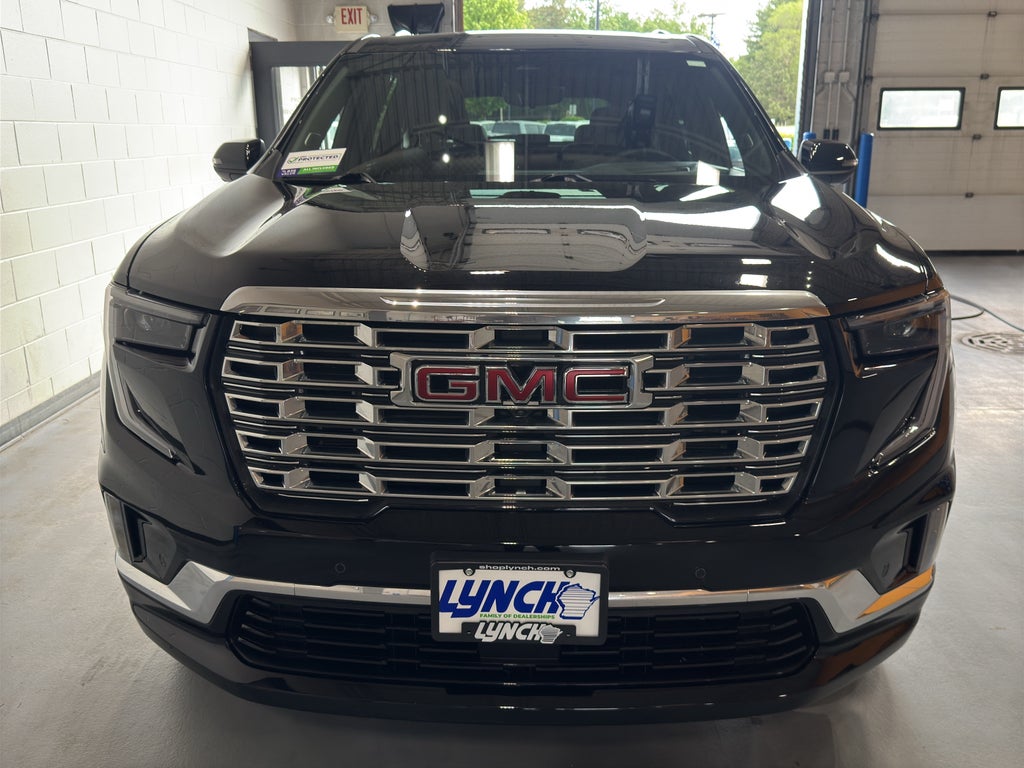 2025 GMC Acadia Denali