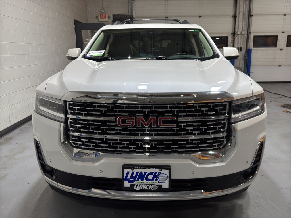2022 GMC Acadia Denali