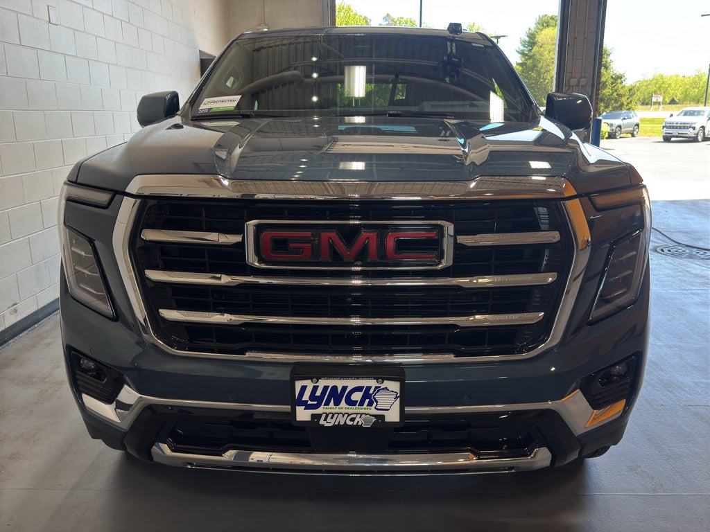 2025 GMC Yukon Elevation