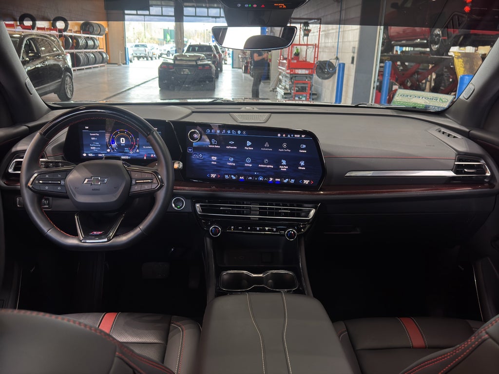 2025 Chevrolet Traverse RS