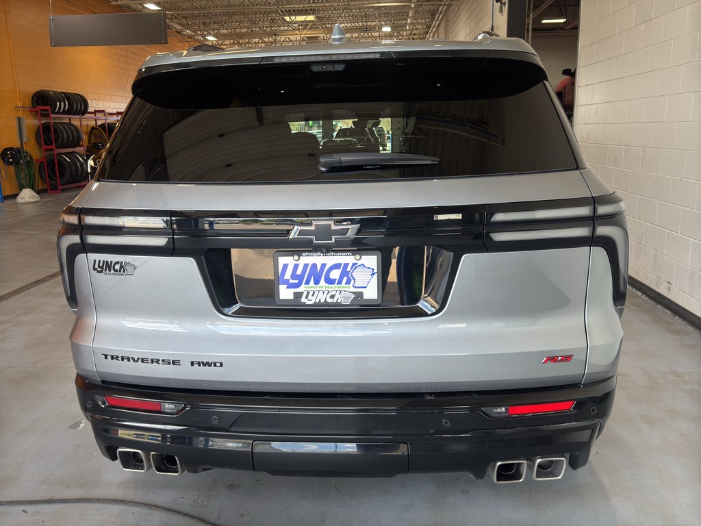 2025 Chevrolet Traverse RS