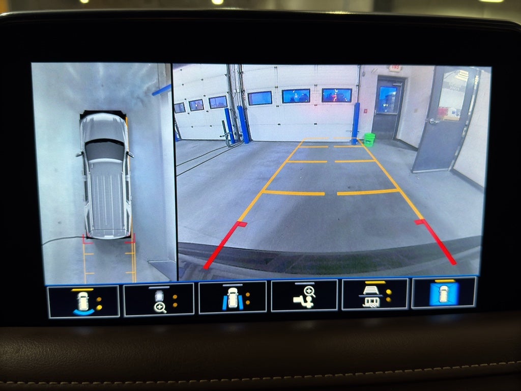 2021 Chevrolet Suburban High Country