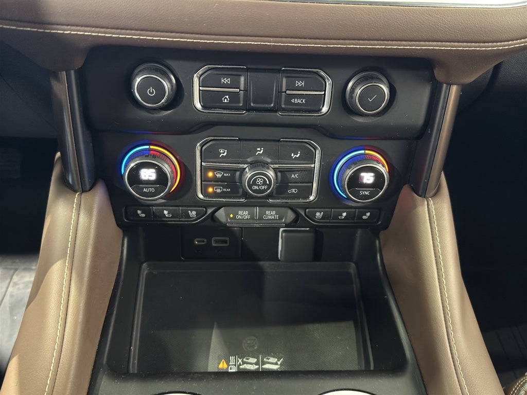 2021 Chevrolet Suburban High Country