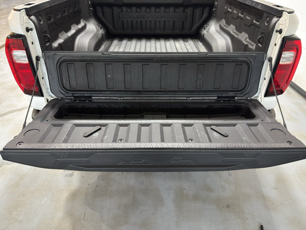 2024 GMC Canyon Denali