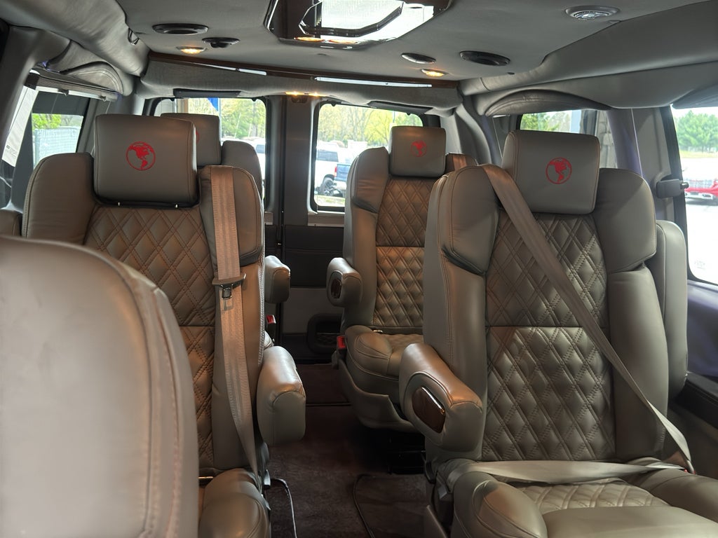 2023 GMC Savana Cargo 2500 Work Van