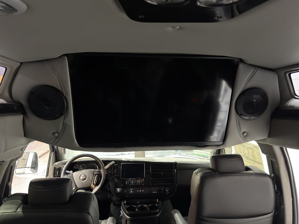 2025 GMC Savana Cargo 2500 Work Van