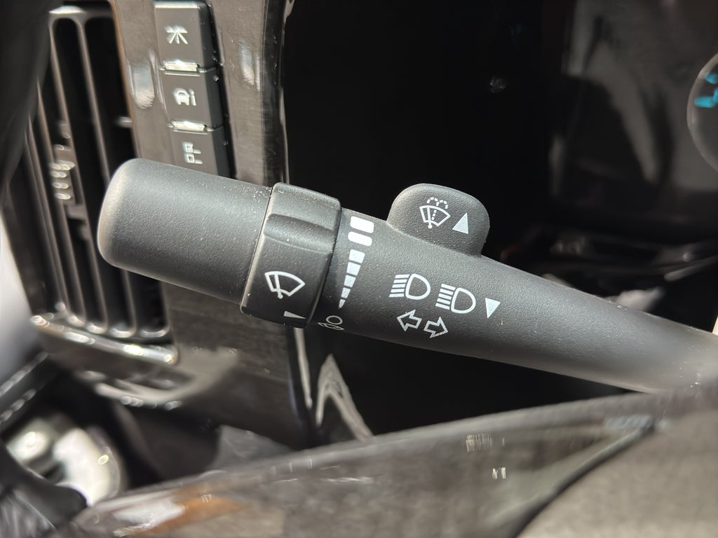 2025 GMC Savana Cargo 2500 Work Van