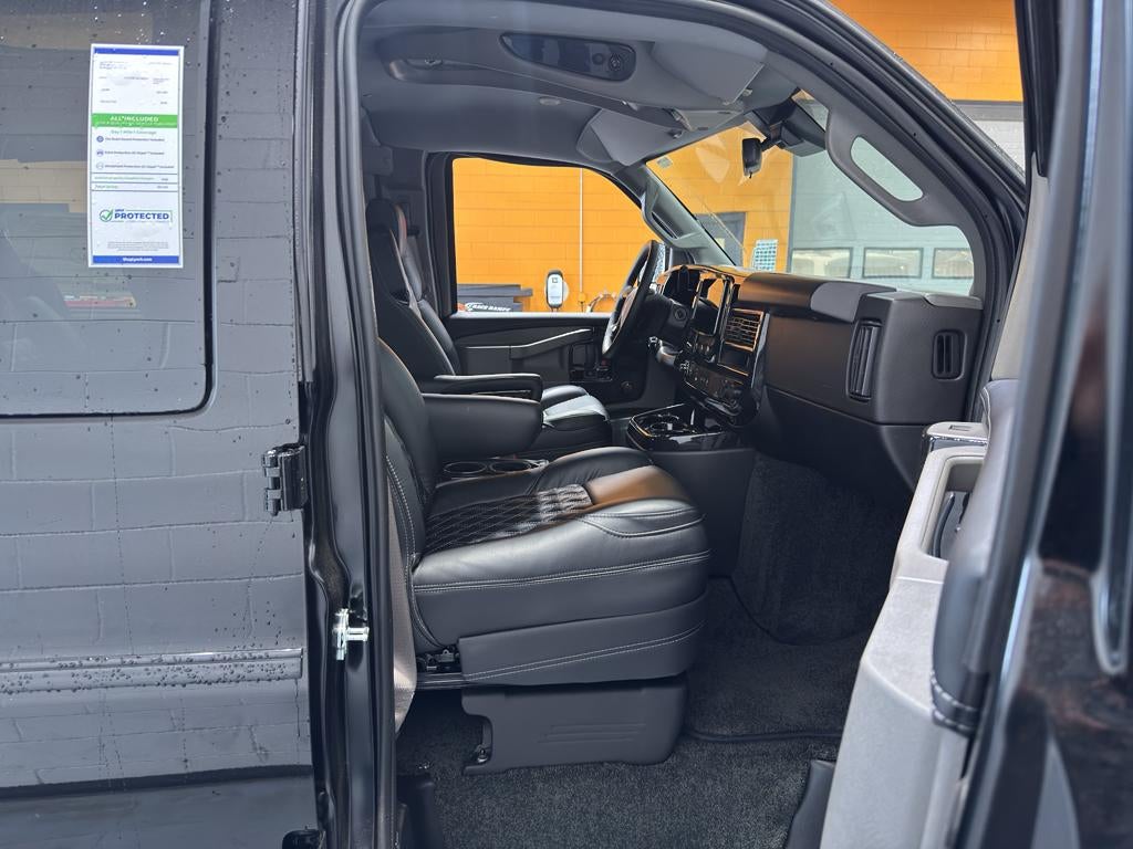 2025 GMC Savana Cargo 2500 Work Van