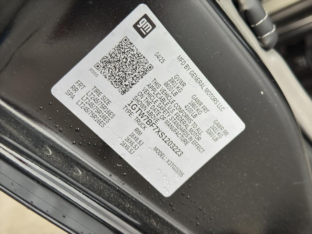 2025 GMC Savana Cargo 2500 Work Van