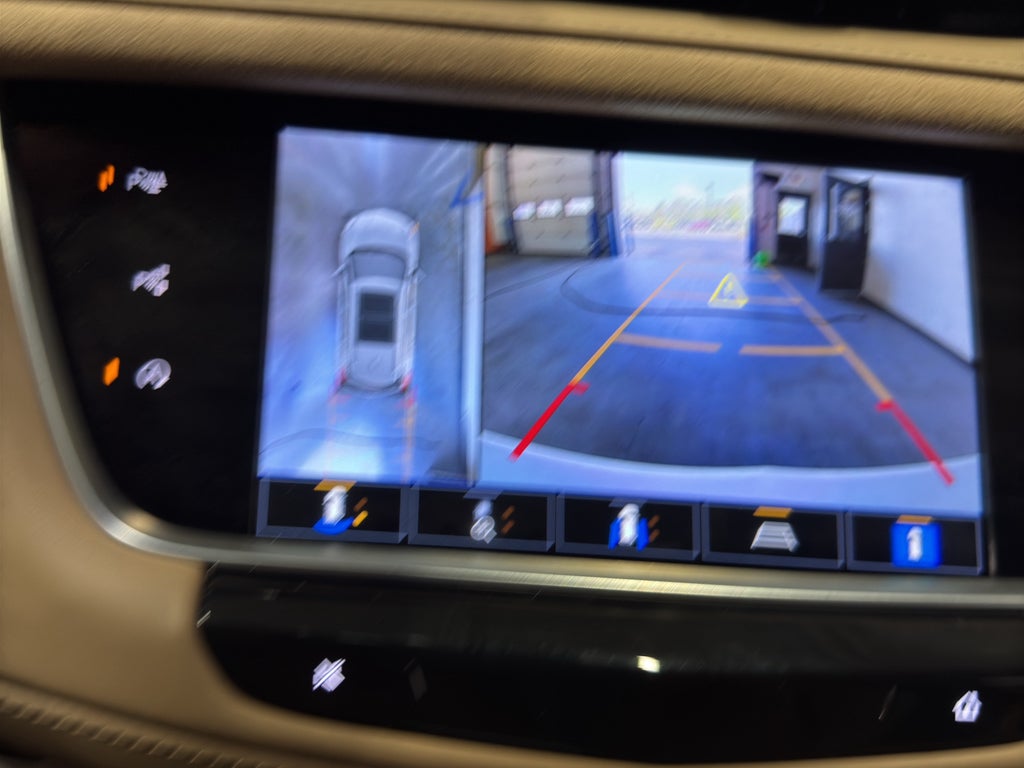 2023 Cadillac XT5 Sport
