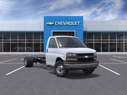 2026 Chevrolet Express Cutaway 4500 Base