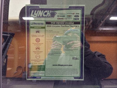 2024 Chrysler Pacifica Touring L