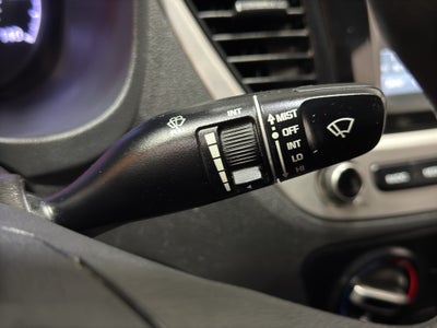 2020 Hyundai Accent SE