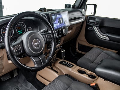 2012 Jeep Wrangler Unlimited Sahara
