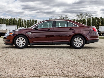 2010 Ford Taurus SE