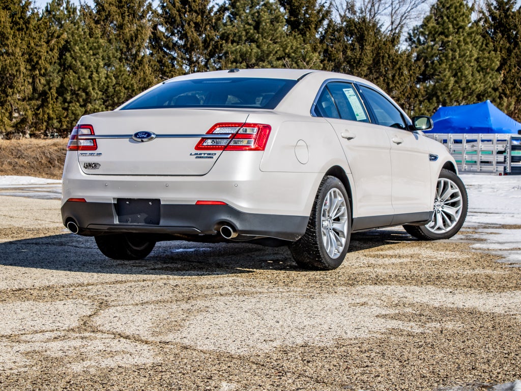 2015 Ford Taurus Limited