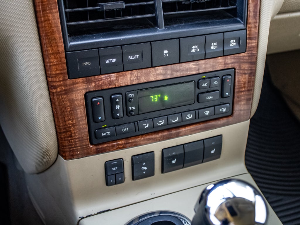 2006 Ford Explorer Eddie Bauer