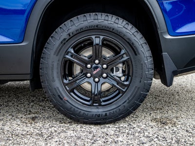 2023 GMC Acadia AT4