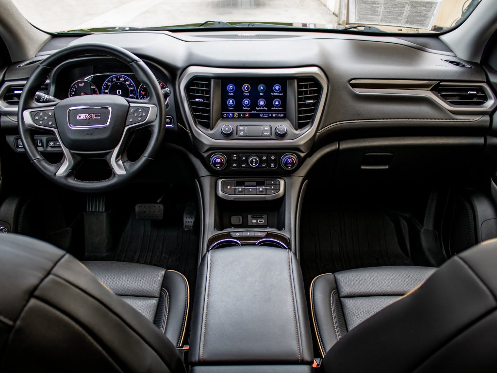 2023 GMC Acadia AT4