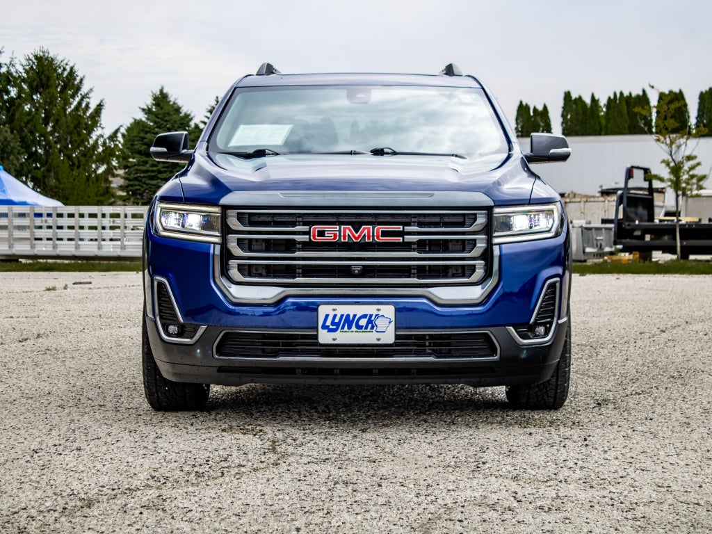 2023 GMC Acadia AT4