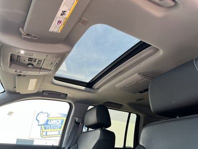 2020 GMC Yukon XL SLT