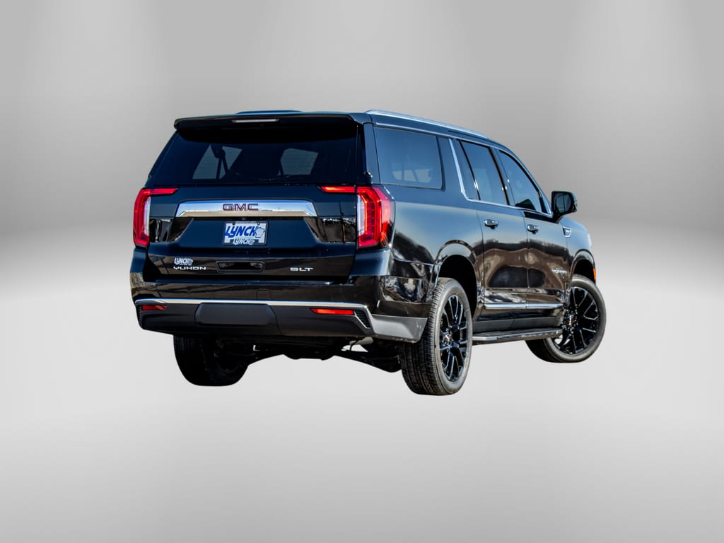2022 GMC Yukon XL SLT