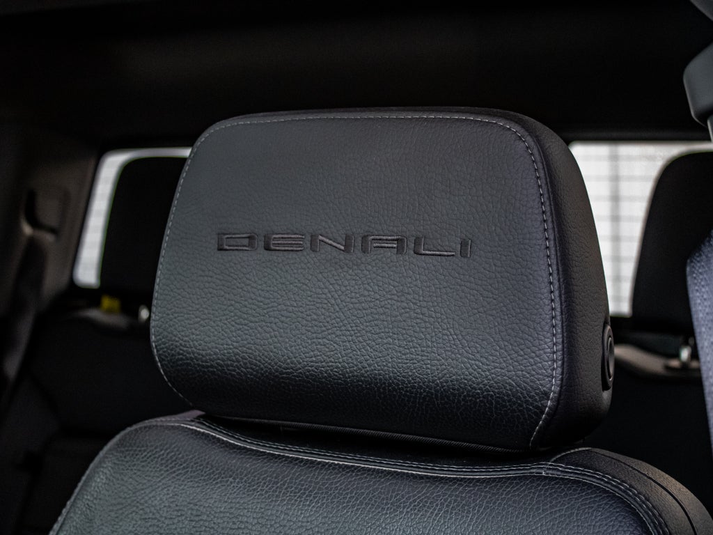 2023 GMC Sierra 2500 HD Denali