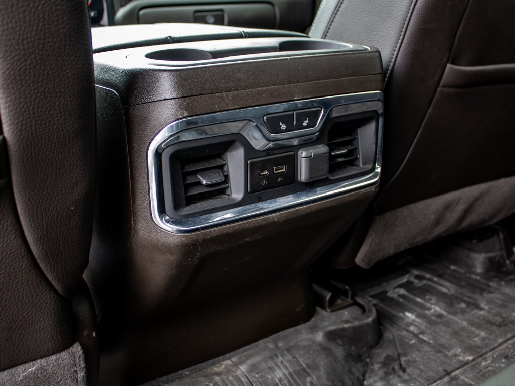 2023 GMC Sierra 3500 HD Denali