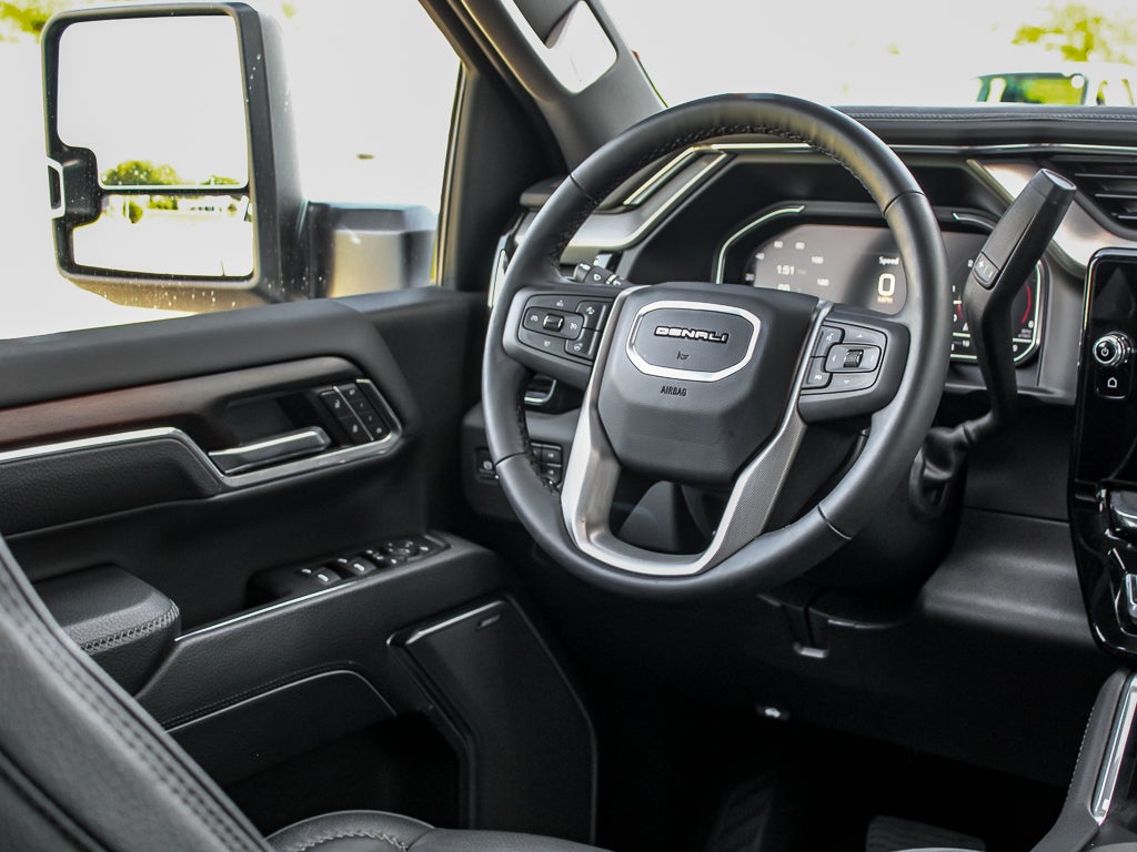 2025 GMC Sierra 2500 HD Denali