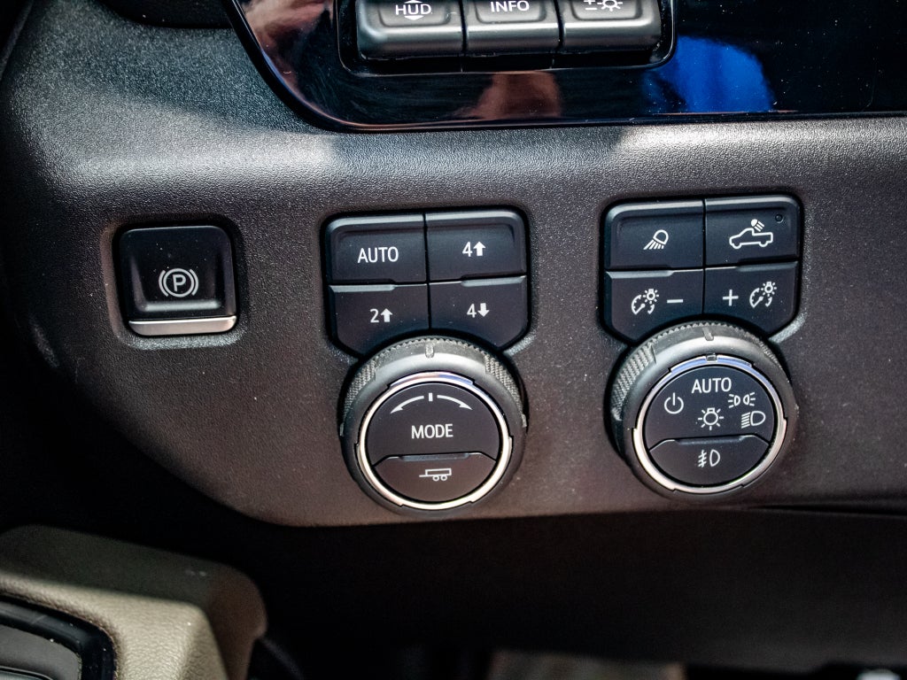 2025 Chevrolet Silverado 1500 ZR2