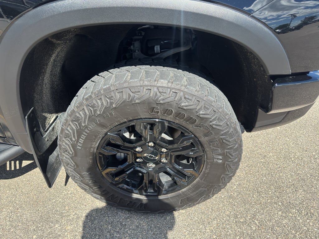 2025 Chevrolet Silverado 1500 ZR2