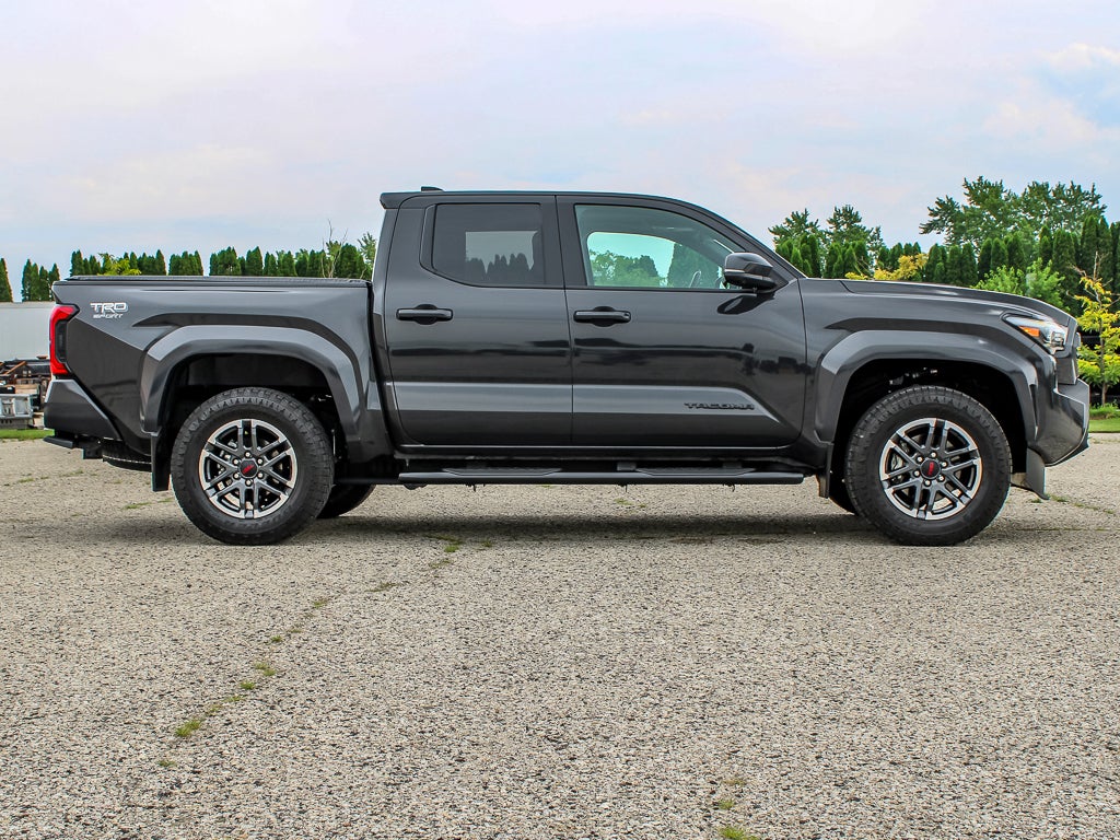 2024 Toyota Tacoma 4WD SR5