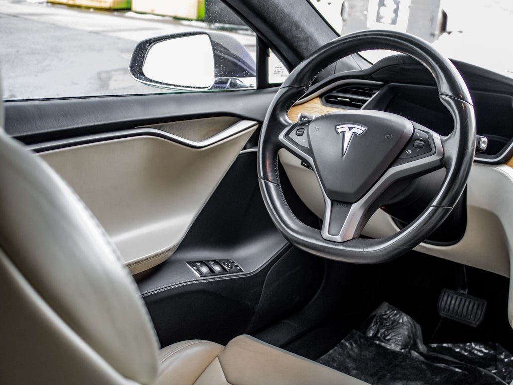 2020 Tesla Model S Long Range