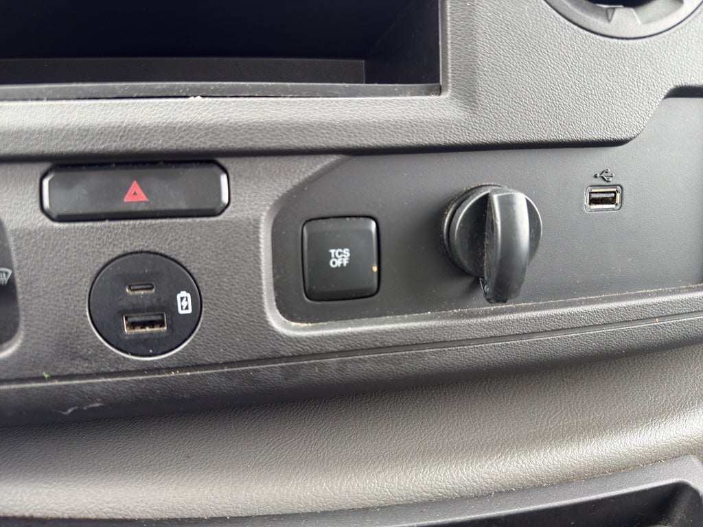 2024 Ford E-Series Cutaway BASE