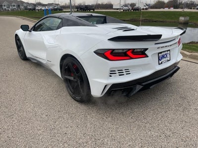 2025 Chevrolet Corvette E-Ray 2LZ
