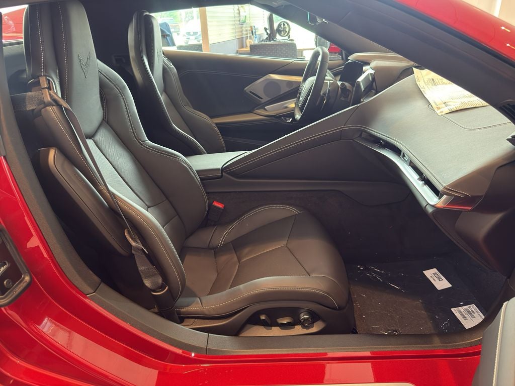 2025 Chevrolet Corvette E-Ray 2LZ