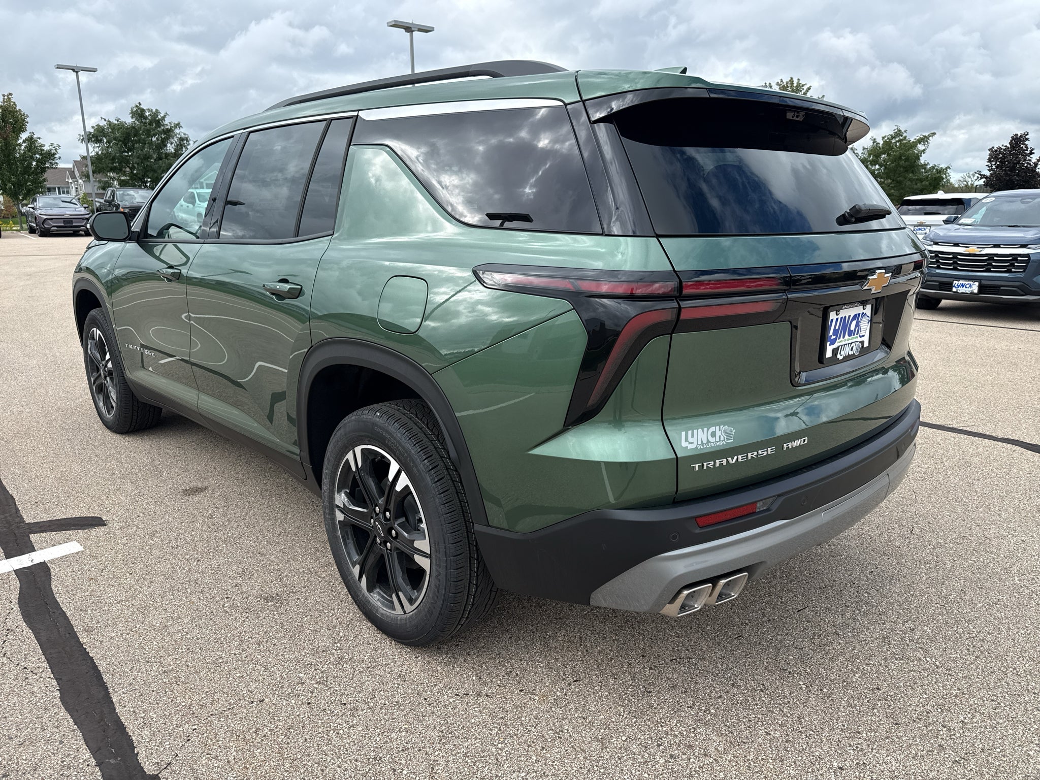 2027 Chevrolet Traverse LT