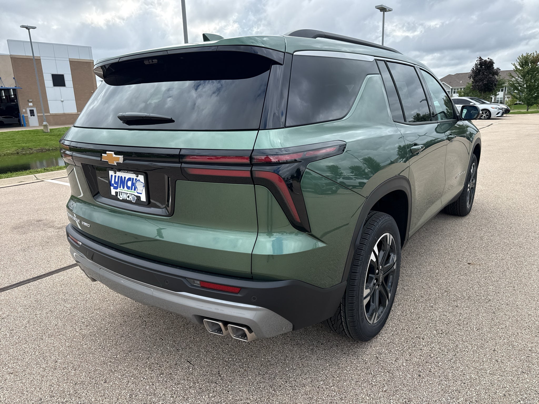 2027 Chevrolet Traverse LT