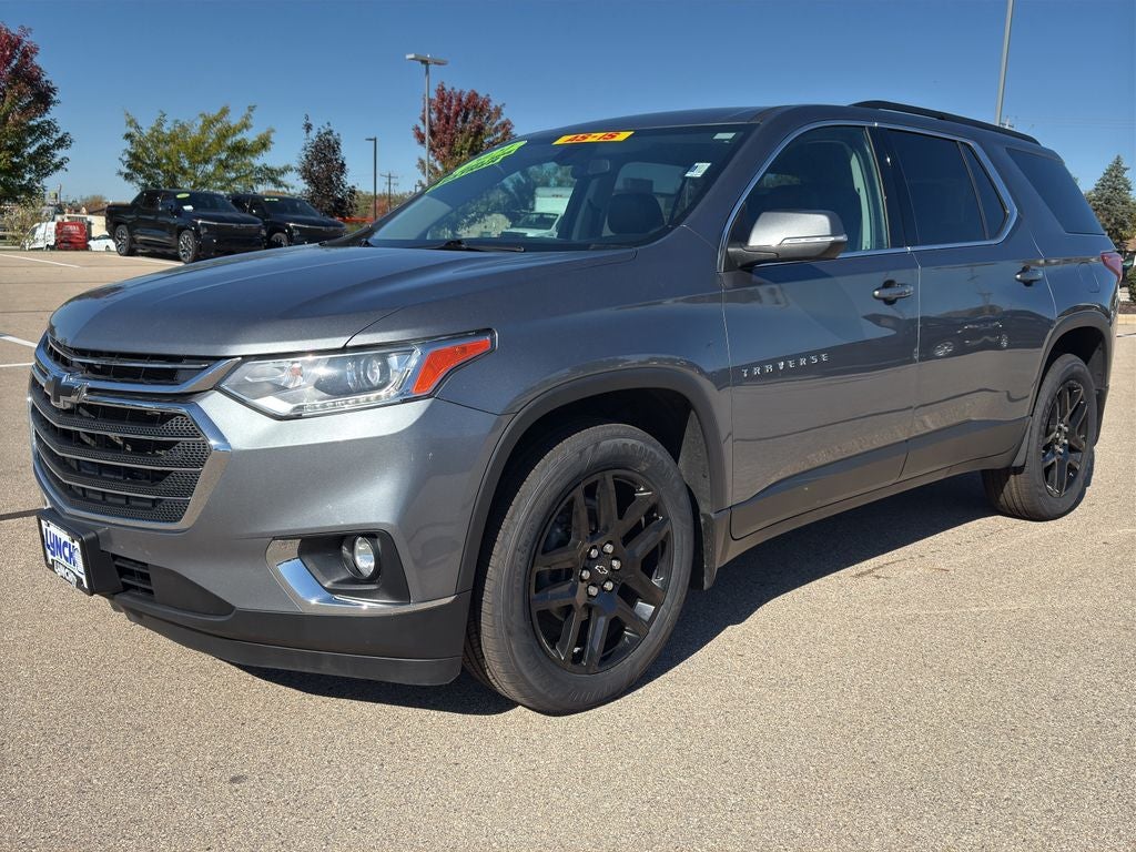 2021 Chevrolet Traverse LT Leather