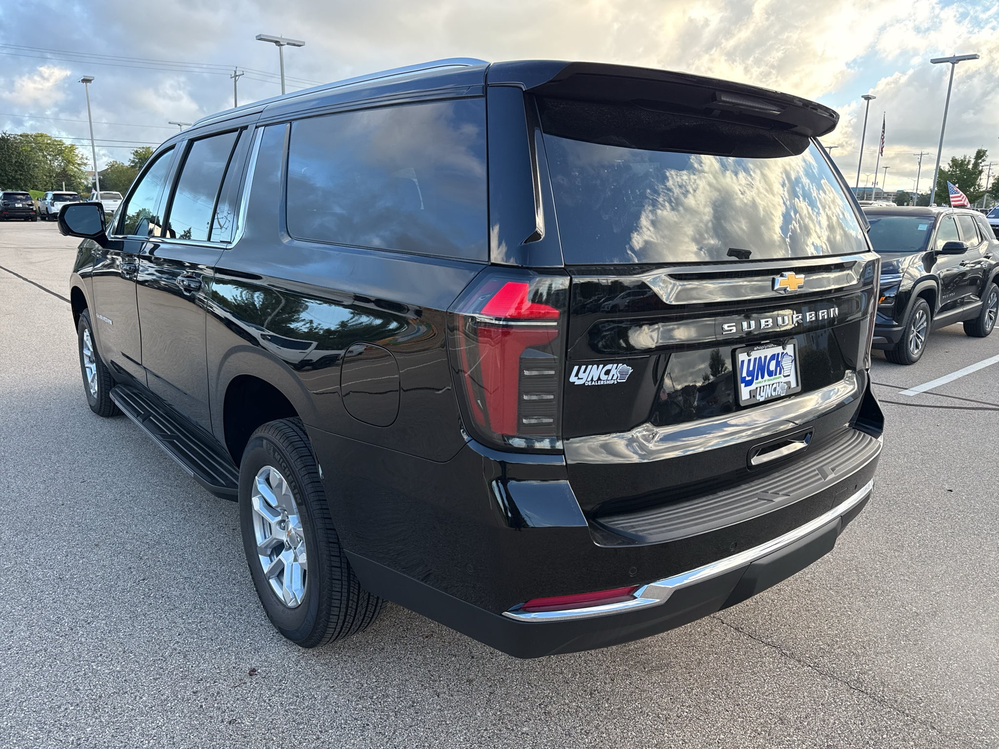 2026 Chevrolet Suburban LS