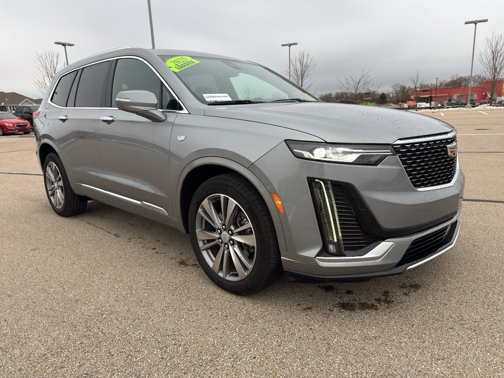 2025 Cadillac XT6 Premium Luxury