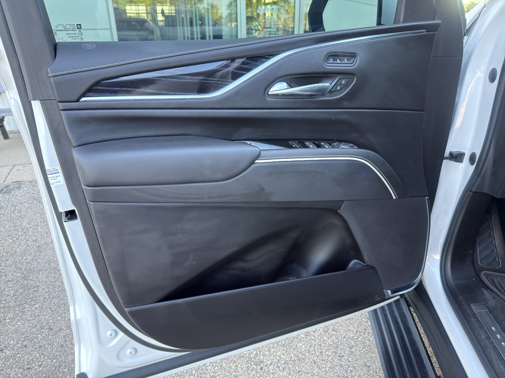 2022 Cadillac Escalade ESV Sport